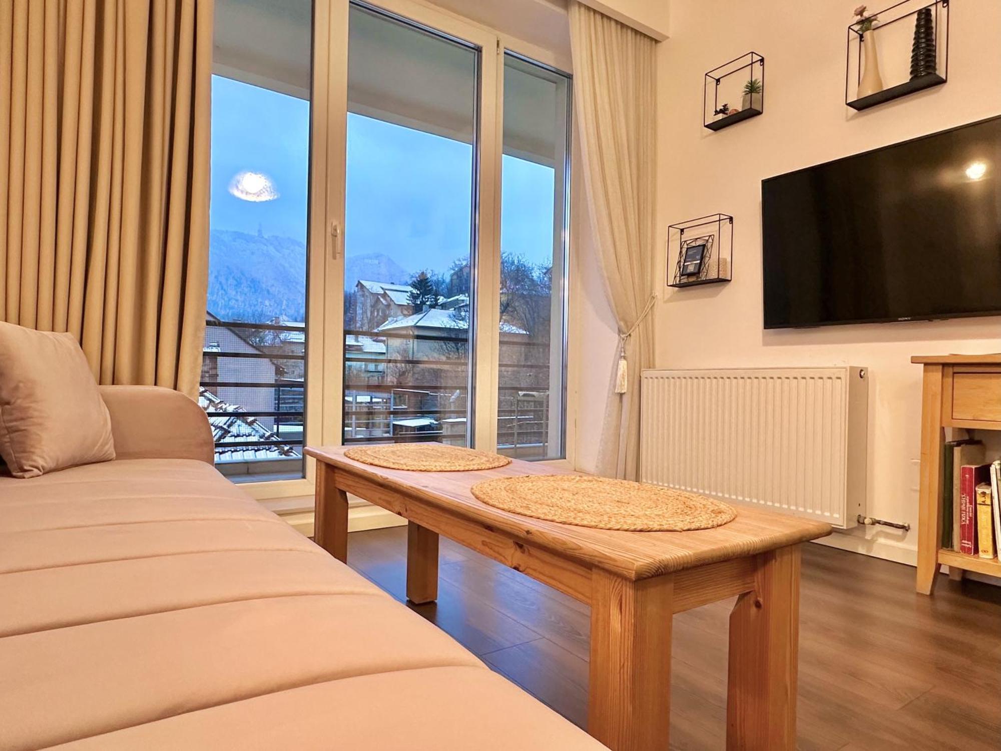 Central Premium Apartment Brasov Exterior photo